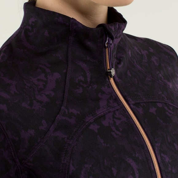 lululemon athletica Jackets & Blazers - Lululemon l Baroque Deep Zinfandel Forme Jacket